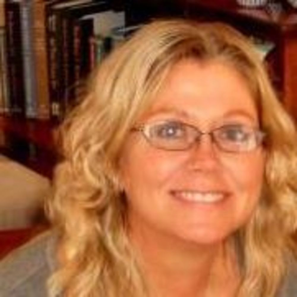 Meet your Posher, Yvonne